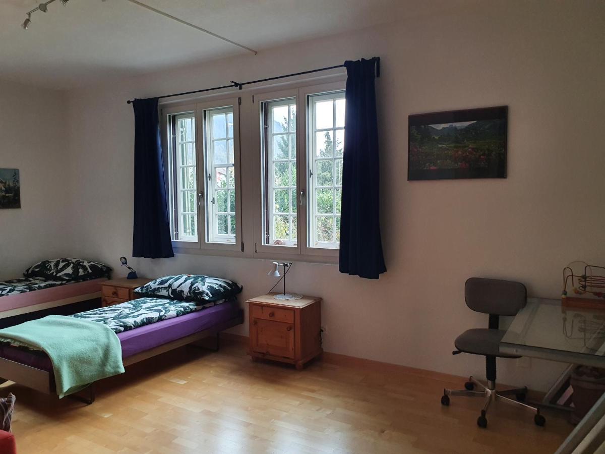 Zentral Gelegene Wohnung Mit Grossem Garten Интерлакен Экстерьер фото