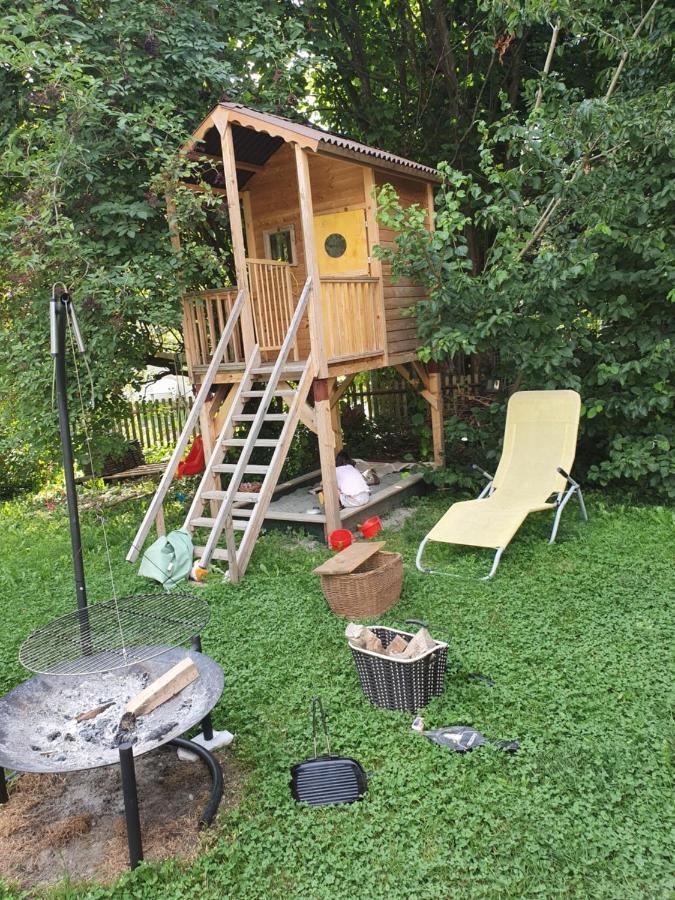Zentral Gelegene Wohnung Mit Grossem Garten Интерлакен Экстерьер фото